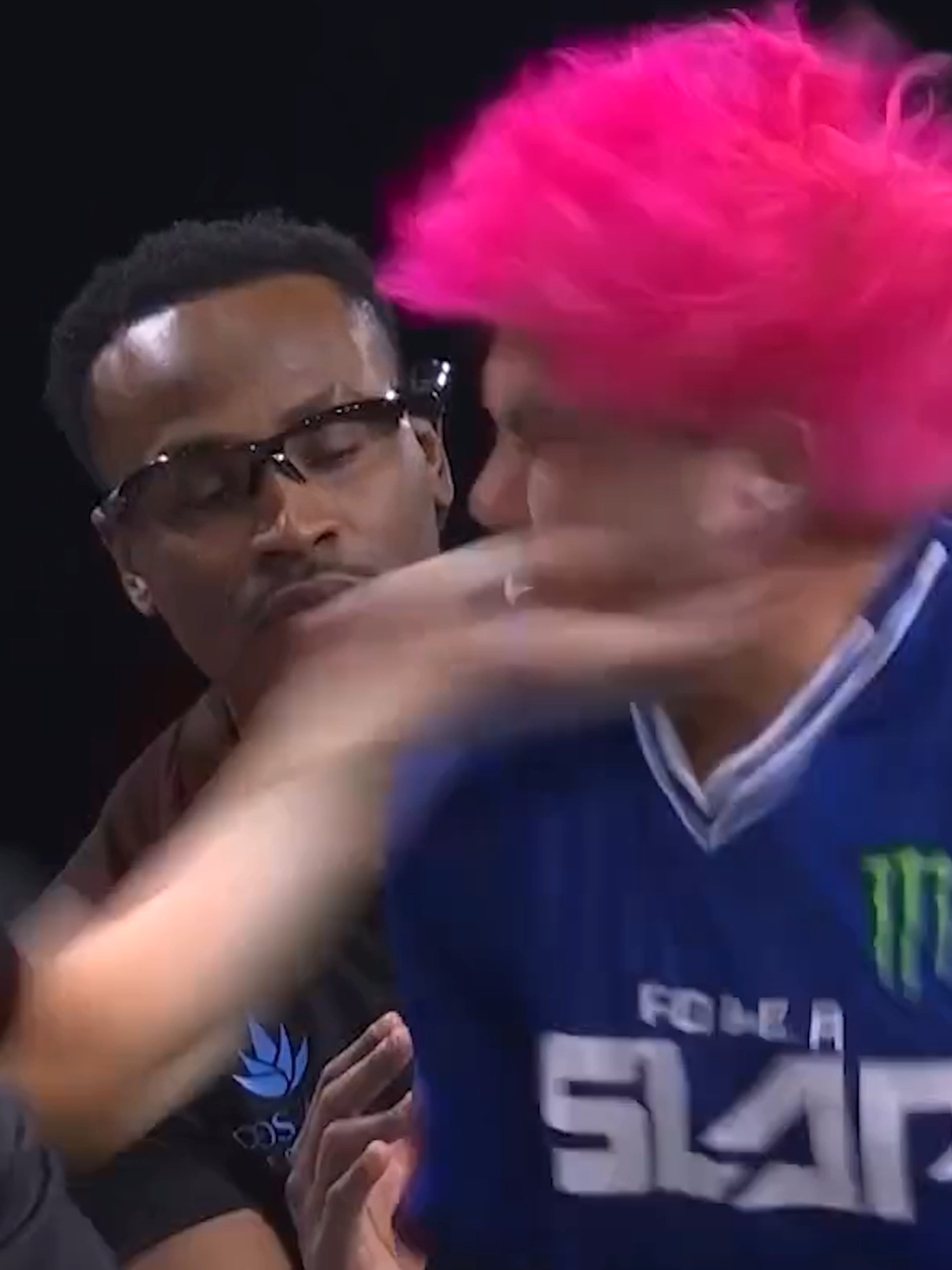 Blackburn and Muniz went at it ⚔️ [ Rewatch all the action from #PowerSlap10 NOW on Rumble ] #slap #fyp #powerslap #viral #UFC #WWE #danawhite