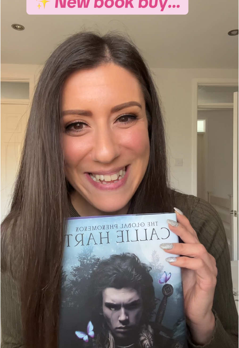 New book buy! Influenced by the one and only @PixiesLibrary✨📚 … it’s Quicksilver by Callie Hart 🤭 convince me to put it at the top of my TBR!! #newbook #calliehart #quicksilver #BookTok #booktokfyp #romantasy #romantasybooks 