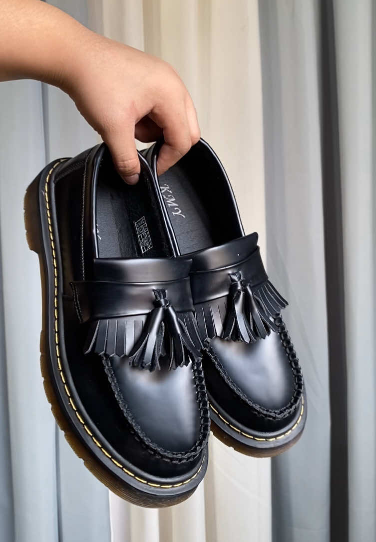 Solid tlaga napaka swabe mo🔥✨ #loafers #loafers #loafersshoes #loafersoutfit #loafershoes 