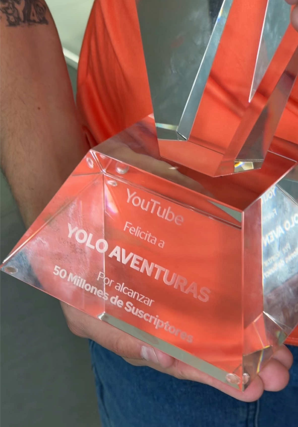 Nuestro botón de 50 millones de suscriptores!! Gracias Aventureros 🥹❤️