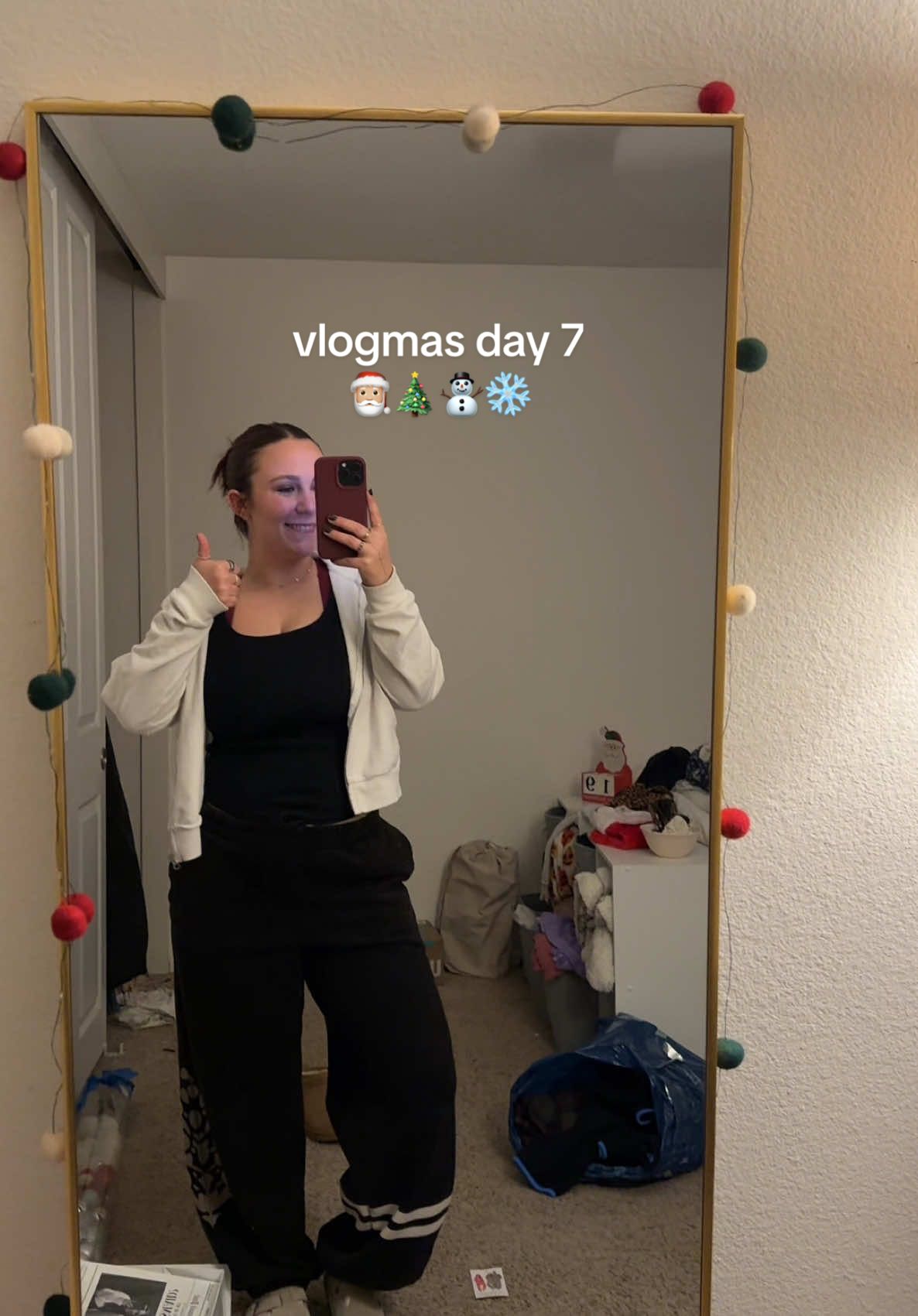 boring lil vlog but thats okay! #Vlog #vlogs #Vlogmas #vlogmas🎅🏻🎄 #vlogmyday #vlogmas2024 #vlogger #vlogging #dayinmylife #dayinthelife #dayinmylifevlog #dayinthelifevlog #dailyvlog #DailyRoutine #dailylife 