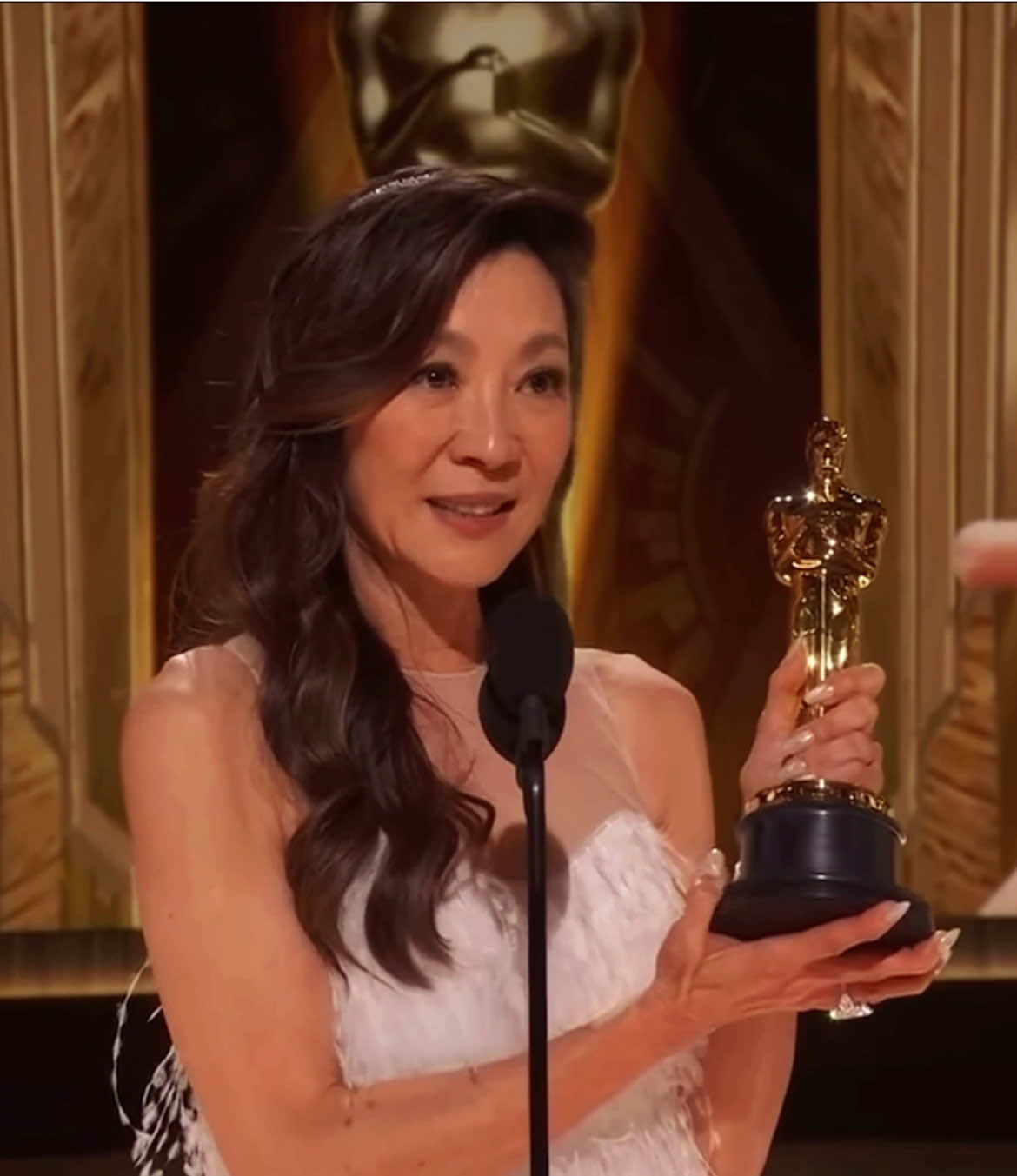 michelle YEOH💜 #michelleyeoh #wicked #eeaao #lastchristmas #crazyrichasians #edit #differentpeople #actors  