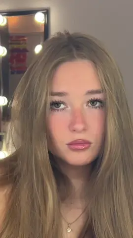 only cuz she servinggg