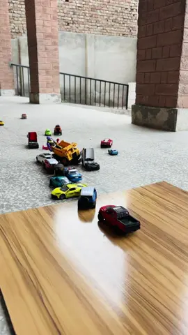 Reverse cars battle #shortfeed #goofycars #carsracing #viraltiktokvideo