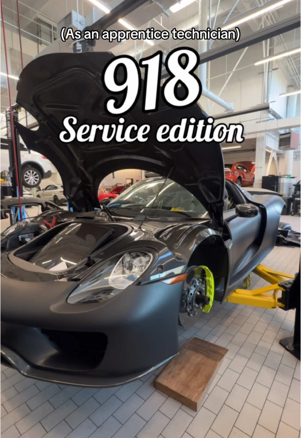 service a 918 wit me 🤺🦅‼️ #fup #cartok #918 #porsche #autotech #mechanic #cargorl #carguy #xycba 