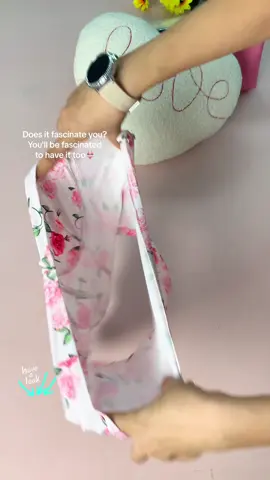 I love the print 🌹#tiktokshopfinds #bestfit #TikTokShop #fyp #shapewear #Tiktokshopsummersale #dealsforyoudays #outfitideas #OOTD #tiktokshopblackfriday #tiktokshopcybermonday #moneysavingtips #backlesstop #tubetop #sexy #print #girls #tiktokshopholidayhaul 