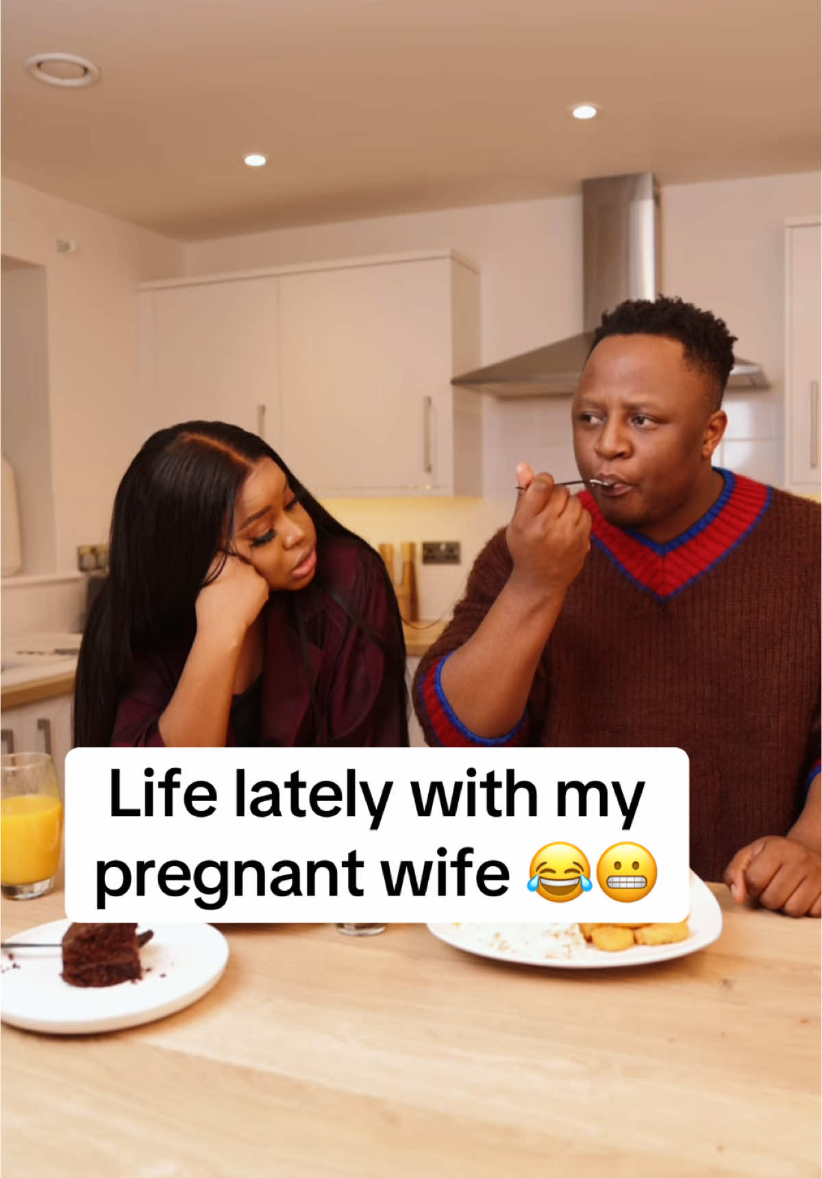 When my pregnant wife orders her food and now she wants my food😭😬😂#fyp #husband #viral #foryoupagе #pregnant 