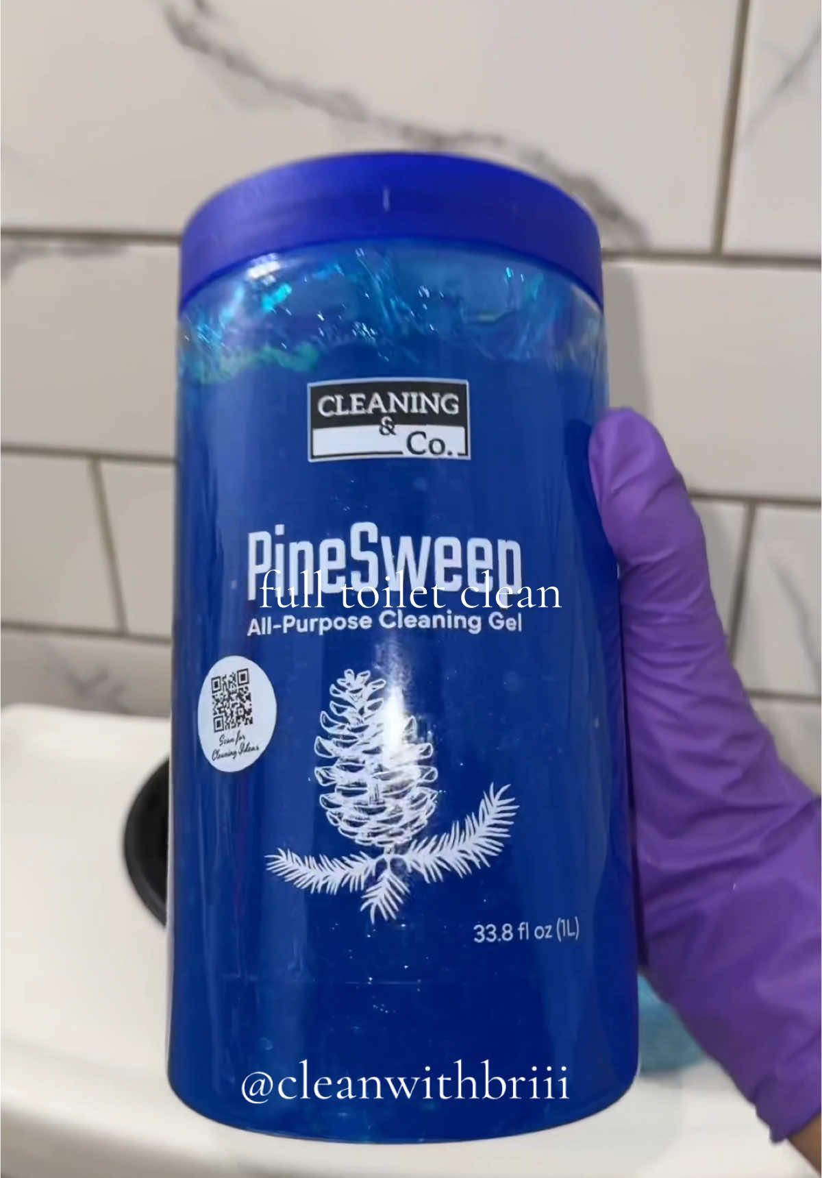 A longer video, enjoy this full toilet clean uosng pine sweep 🫧🚽💙✨ products from: @PineSweep  Sponge from: @Scrub Daddy  #cleanwithme #CleanTok #viralvideo #sudsy #cleaningmotivation #asmr #cleaningtiktok #satisfying #toiletclean #scrubdaddy 