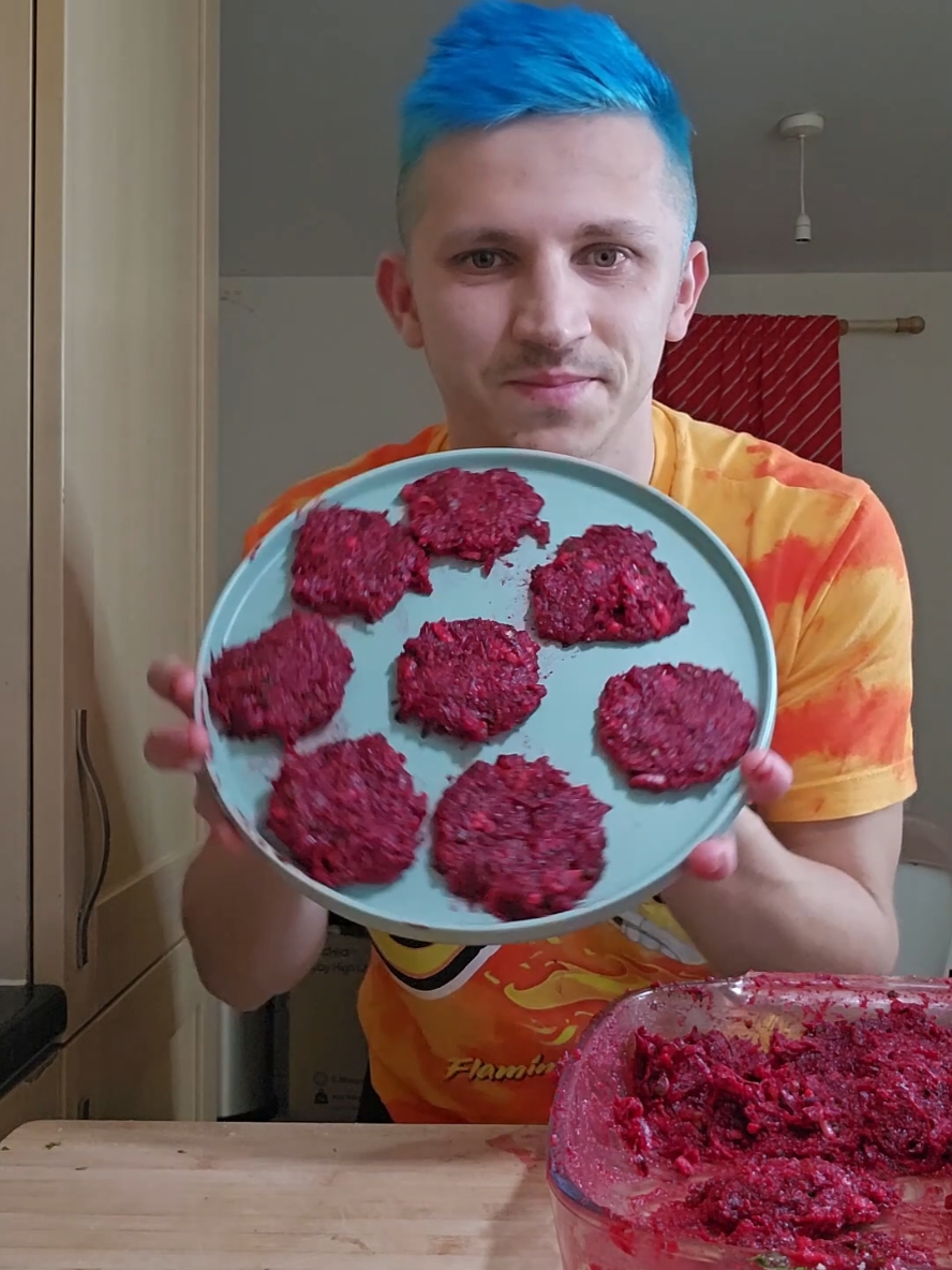 Cooking Late Night Food For My Daughter 💙 Beetroot Recipe #beetroot #dinner #dinnerrecipe #babyfood #Vegetables #vegetarianrecipe #dadsoftiktok #Recipe #latenightfood #dadlife  #parentingneversleep #healthyrecipes #viralfood #fyp #makingfood #dadcooking #cookingdad #trypleaaafamily #toddlerrecipes #parentsneversleep 