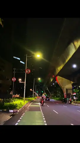 This song🎧 #speedsongs #foryoupage #fyp #mentahanvideo #cinematic #estetik #foryou 