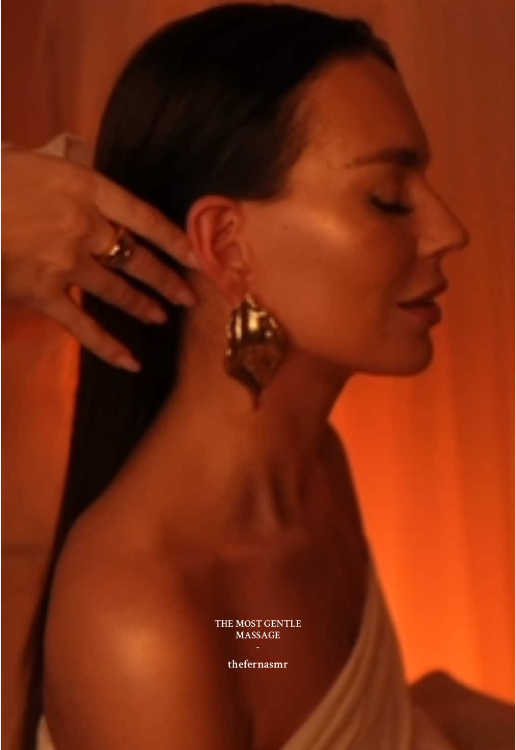 full video on my youtube channel 😴✨ #asmr #asmrwhispered #asmrwhispering #asmrbackmassage #asmrhairplay #asmrbackscratching #asmrbacktracing #asmrhairsounds #asmrhairpulling #asmrsoftspoken #asmrsoftaesthetic #asmrsounds #asmrmassage #asmrnails #asmrneckmassage #asmrlongnails #asmrtracing #asmrheadmassage #asmrbackscratch #asmrtofallasleep 