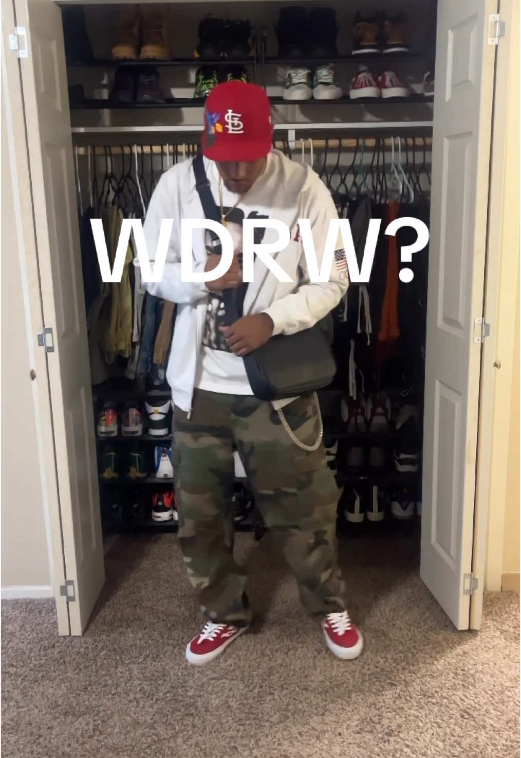 a true patriot 🫡🇺🇸 WHAT DOES RICH WEAR? 🔎 🧢: @hatclub  🧥: @gap  👕: @bogincan  👖: @mnml.la  💼: @aldo_shoes  💳🔗: @heightsdistrict  👟: @thestraye  #OOTD #mensfashion #outfitinspo #outfitideas #fashion #fyp #wdrw #usa #gap #streetwear #dallas #mnml #hatclub #stl