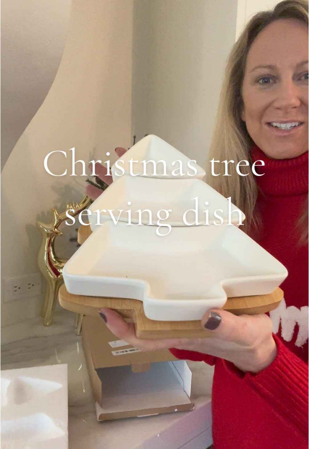 This serving dish is adorable and makes the perfect display for this Christmas season. This would also make a nice gift! #tiktokshopholidayhaul #christmas #kitchendish #christmasdishes #christmasdecor 