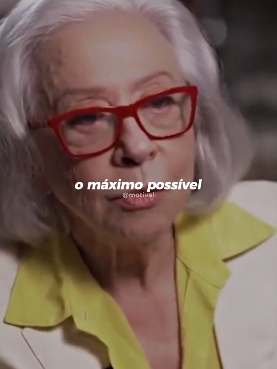 Aprender a ser o máximo de si mesmo é um ato de coragem e autenticidade. Significa olhar para dentro, reconhecer suas qualidades, aceitar suas limitações e buscar constantemente sua melhor versão. Créditos:@fernandamontenegrooficial Frase de: Nelson Rodrigues #texto  #reflexão #vida 
