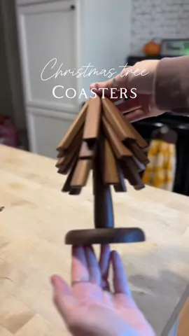 The cutest piece of functional decor🎄 #christmastreecoaster #christmascoasters #coasters #woodentrivet #trivets #kitchengadgets #kitchendecor #kitchenchristmasdecor #tiktokshopblackfriday #tiktokshopcybermonday #tiktokshopholidaydeals #tiktokshopholidayhaul  
