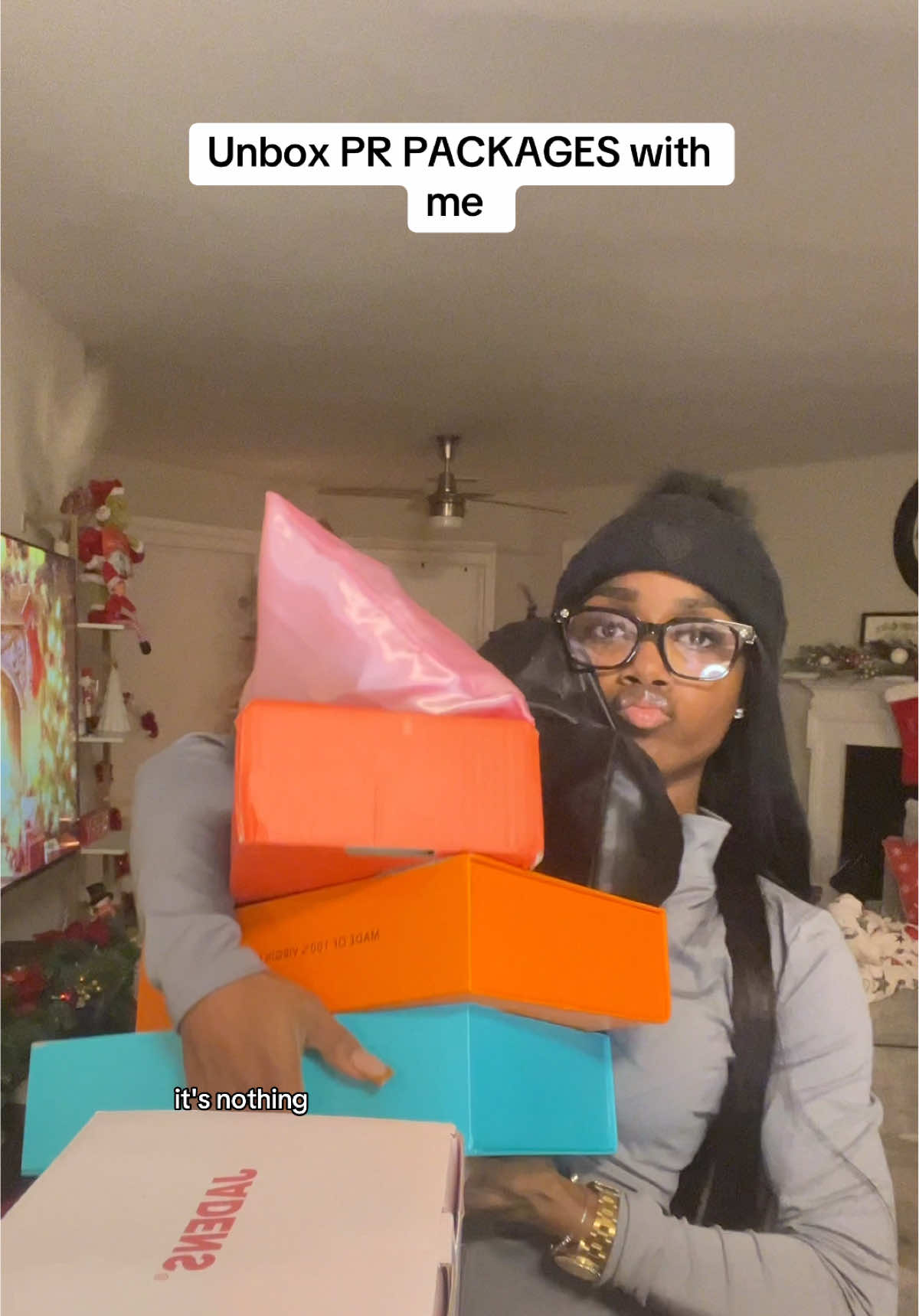 Unbox pr packagesss with me🥰 tiktok getting banned yall im sickkkkkkkkk  #unboxing #wiginfluencer #prpackages #wigpromo #asmr #wigs #hairtok 