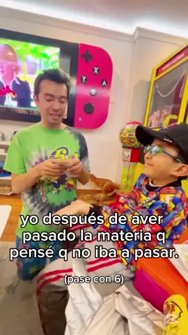 SÍ PASÉ 😭#escuela #secundaria #indentificarse #materias #calificaciones #humor#amigos#fyp #apoyo #trendingvideo #añañin #secundariapublica