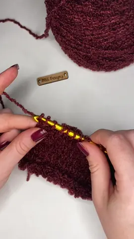 Tunisian crochet with Boucle 😍 #boucleyarn #boucle #tunisiancrochet #tunisiancrocheting #tunisiansimplestitch 