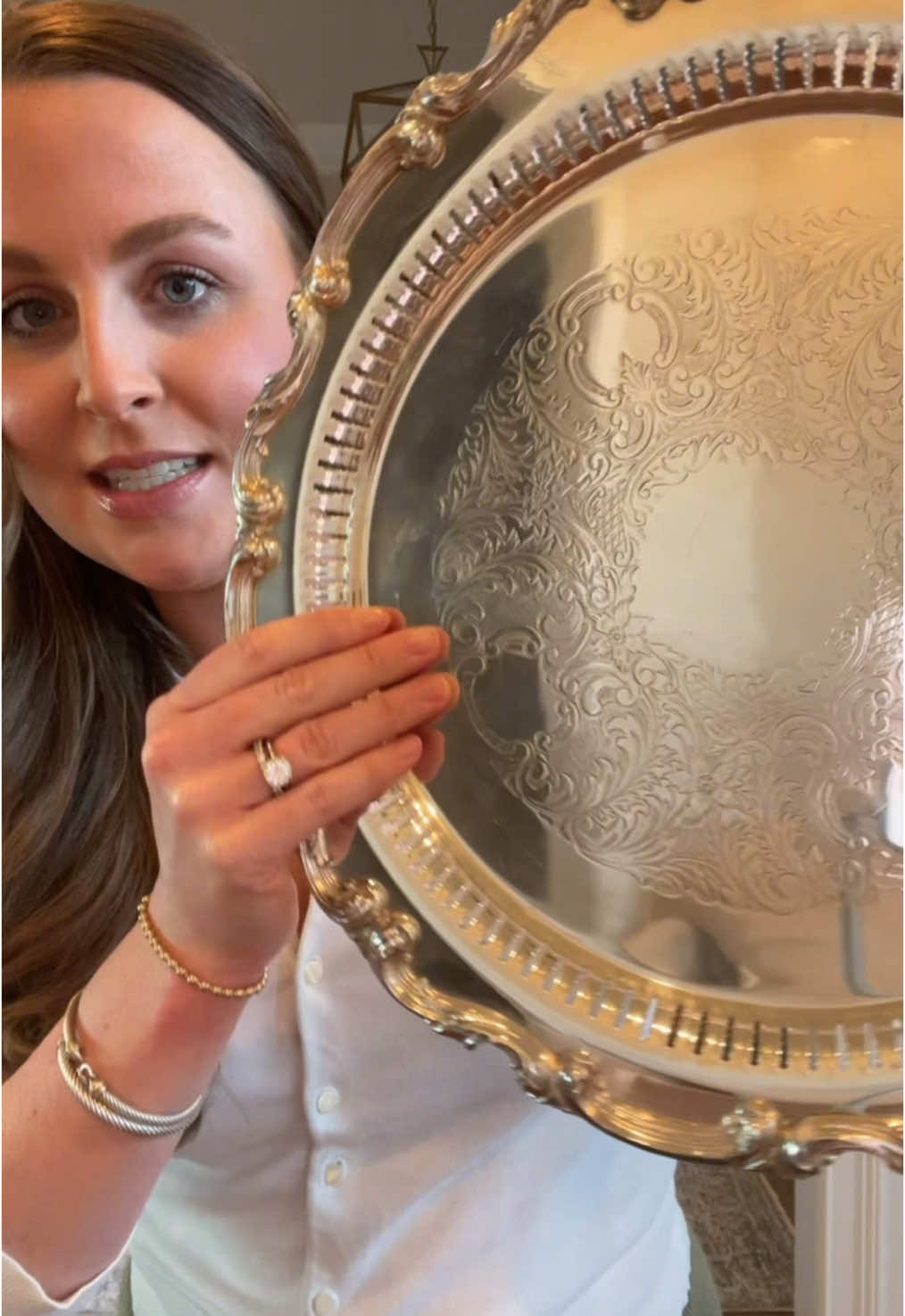 My home may never feel fully done but im loving the process of decorating and finding our style!! #estatesale #haul #antiquehaul #antiquefinds #estatesalefinds #estate #haul #homedecor #grandmillenial #southernhomedecor #homehaul #fyp 