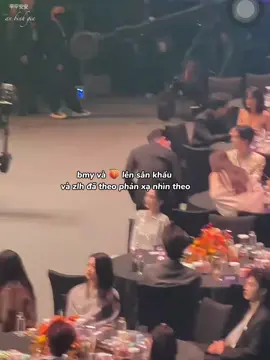 tối qua cười với mấy bà táo đỏ bên st nhiều quá nên hôm nay mới có thời gian edit nhanh vid để up bên này  tất cả những ai đu bnhh đủ lâu đều hiểu và đều biết zlh bmy như hôm qua đã làm rất tốt những gì cần làm, toả sáng tự tin với visual và outfit (cảm ơn team MUA và stylist cũng như các brands hai bên), cảm ơn 🥝 đã mời otp nhà tôi, cảm ơn các bạn táo đỏ nhà tôi bên Trung đã đến support zlh bmy và quay video, chụp tư liệu về hehe nên tôi mới kbh thiếu sources để update và edit  cuối cùng, cảm ơn mấy bà táo đỏ nhà tôi đã luôn đu zlh bmy theo cách đẹp đẽ, tinh tế, trưởng thành và chill nhất, đêm hội hôm qua rất tốt, mong chờ tương lai được thấy hai bạn ở những đêm hội, event khác, chúc mừng zlh bmy, ngày một toả sáng nhé ✨ <acc này là nhà fcp, only hay nhà khác k hợp quan điểm có thể nhẹ nhàng lướt qua nhau hoan hỉ, xin cảm ơn> <vid của anbinhgia, xin đừng reup hay ôm đi đâu mà chưa hỏi tôi>  #truonglanghach #zhanglinghe #zhangjiawei #zlh #zjw #bachloc #bailu #baimengyan #bl #bmy #truonglanghach_bachloc #trươnglănghách_bạchlộc #anbinhgia #helu #zhanglinghebailu #bnhh #bachnienhaohach #ninhannhumong #xh #fy #fyp #foryou 