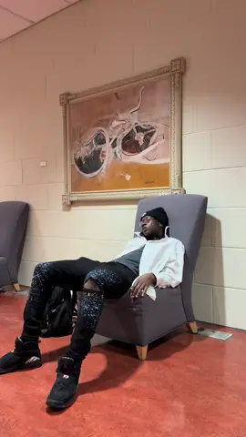 On Episode 10 Of Trapping In The Amiris Thy Sparkle Specialist Teaches His 1st Class Of Amiricology, Hoping To Influence The World To Be Become Amiri Bandits, He Will Teach His Class Why You Should Buy Amiri Jeans. The Beginning Of A New Journey, A New Nation, One Day…One Day Amiris Shall RULEEEEEEE THIS NATION, AND THE SPARKLE SPECIALIST SHALL RULE THE WORLD………