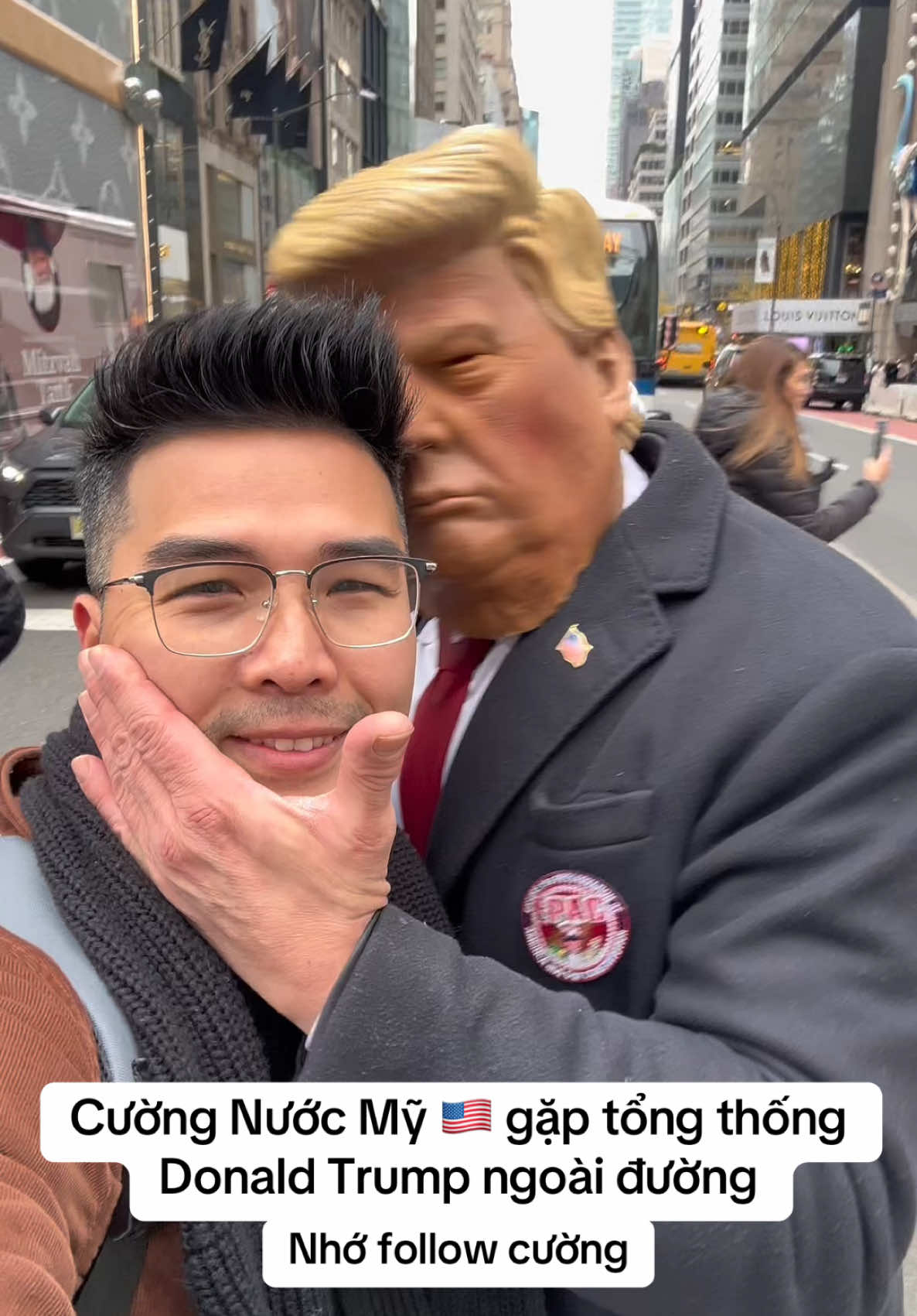 Cường Nước Mỹ gặp tổng thống Donald Trump ngoài đường #cuongnuocmy #dulich #cuocsongmy #vietnamese #newyorkcity #donaldtrump 