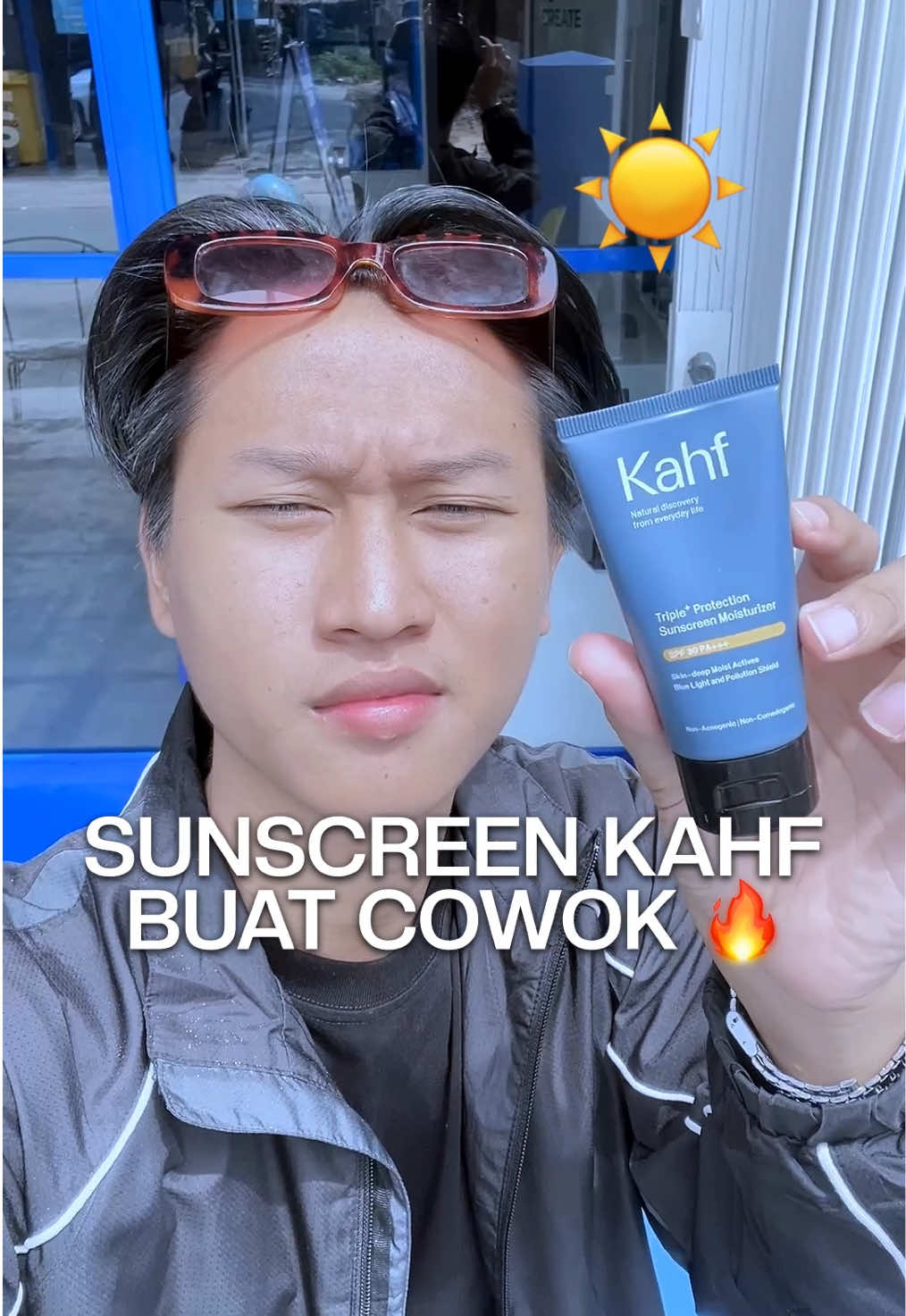 Sunscreen KAHF cocok buat kulit cowo yang normal kering kusam ! Bungkus sekarang ☀️ #skincarepria #kahf #kahfeveryday #sunscreenpria #sunscreenreview 