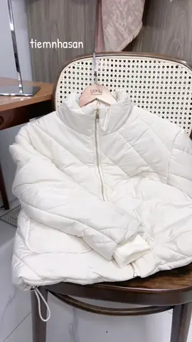 Pháo ấm áp cho cô nàng thư giãn sắp đi du lịch cần sự sang chảnh mà vẫn phải nhẹ nhàng không được lố, yêu cầu không biết phối vẫn lên dáng đẹp chuẩn...#áophao #tiktok 