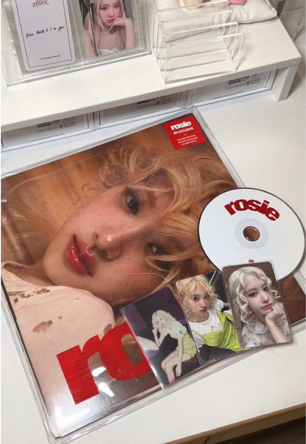 𝐮𝐧𝐛𝐨𝐱𝐢𝐧𝐠｜《rosie》專輯 #unboxing #photocard #rosé #rosie #album 