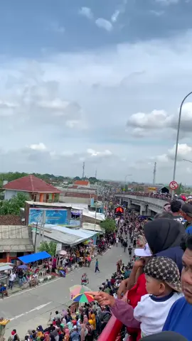 karnaval Rejoagung Ploso Jombang #sound_horeggg #soundkarnaval #brewog_audio #soundsystemjawatimur #soundviral #soundsystemjombangjawatimur #fypシ゚viral 