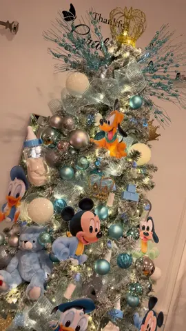 Luke’s Baby Mickey Christmas tree for his 1st Christmas🍼👶🏻🎄💙👑