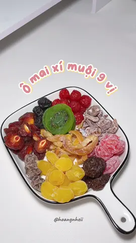 Lại là mứt Tết đâyyy 🤤 #hoangnheii #review #trending #xuhuong #viral #unbox #unboxing #mứttết #ômai #ômaixímuội #ômaiximuoi #tráicâysấy 