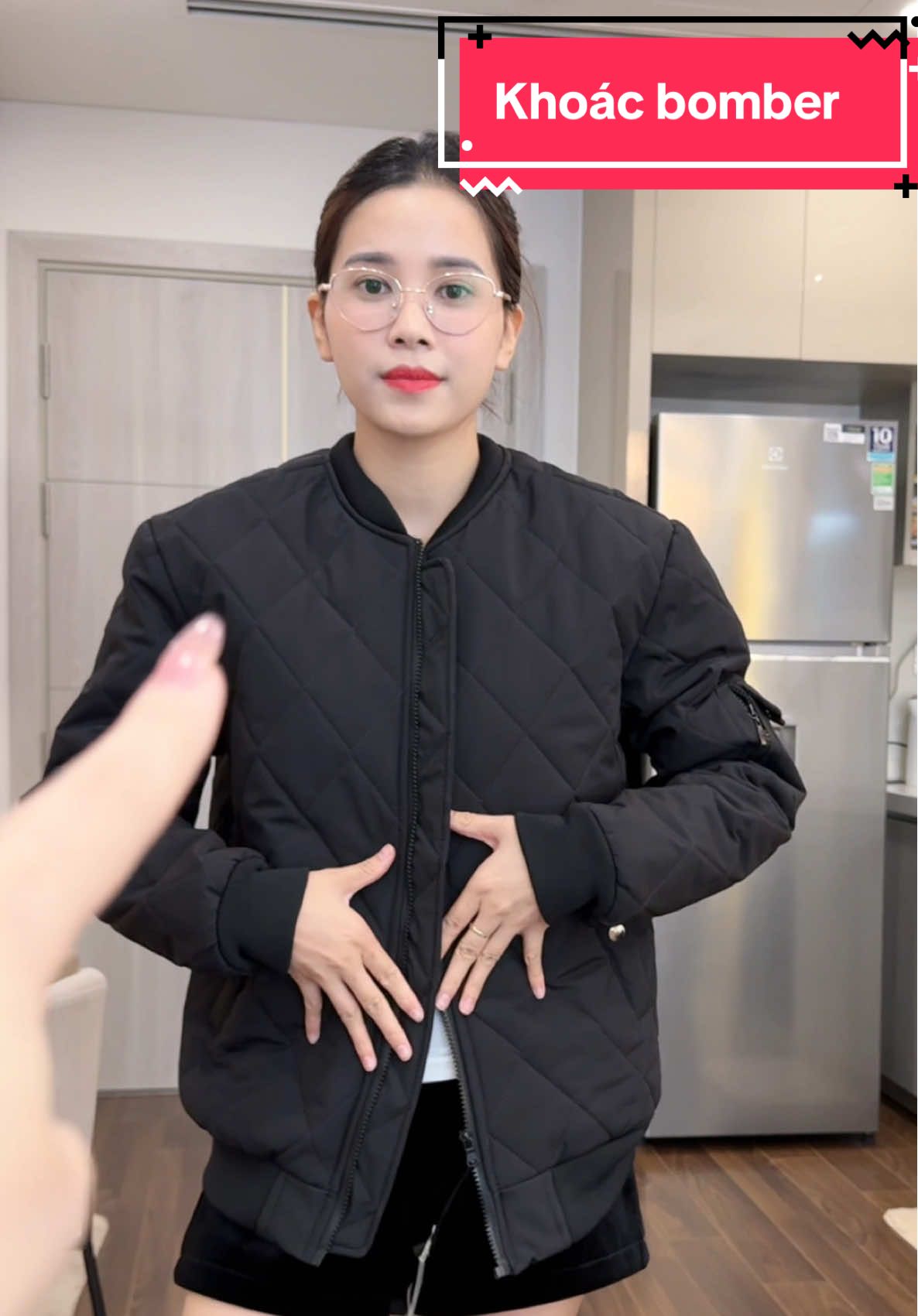 Bomber mặc lúc nào cũng trẻ #kieugialinh #aophao #aokhoac #topgu 