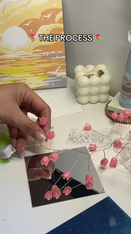 Kahit ganitong regalo lang ngayong darating na pasko🌷 #perfectgift #aestheticgift #tulipmirrorlamp #diytuliplamp #tulip #tulipflowers🌷 