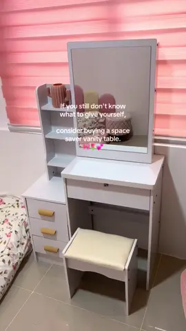 You deserve it girl #vanitymirror #vanitytable #roomdecor #roommakeover #fyp 