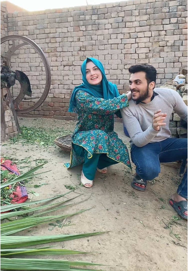 Pehli Bakri 😂#musafamily #foryoupage #trending #lahoripunjabifamily #punjabifamily #musa #sisterbrother #funnyvideo 