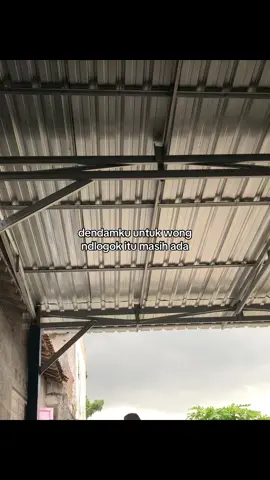 iseh tak iling” coromu ngrendahke aku