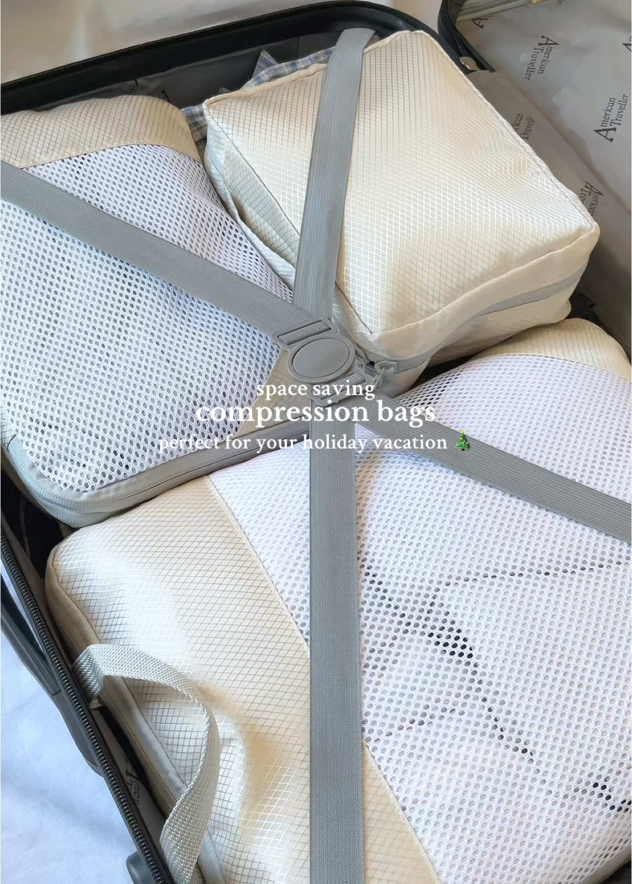 I found this space saving compression bags that's perfect for your travel packing!! #travelorganization #compressionbag #spacesaving 