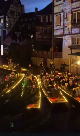 Local children singing Christmas carols aboard boats in the canals of Colmar, a festive tradition that fills the city with magic and joy. #colmar #colmarchristmasmarket #colmarchristmas #france #petitevenise #christmascarols #carols #traveling #travelingwithkids #discovering #discoveringwonderfulplaces #alsace #alsacia @C 🥨 L M A R 🇫🇷 @Colmar 
