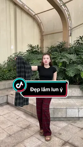 Chiếc quần tôn vòng 3 , che khuyết điểm siu đỉnh #nguyễn_thuý_hiền 