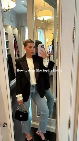 How to dress like Sophia Richie part 1 💵✨ #sophiarichie #oldmoney #oldmoneyaesthetic 