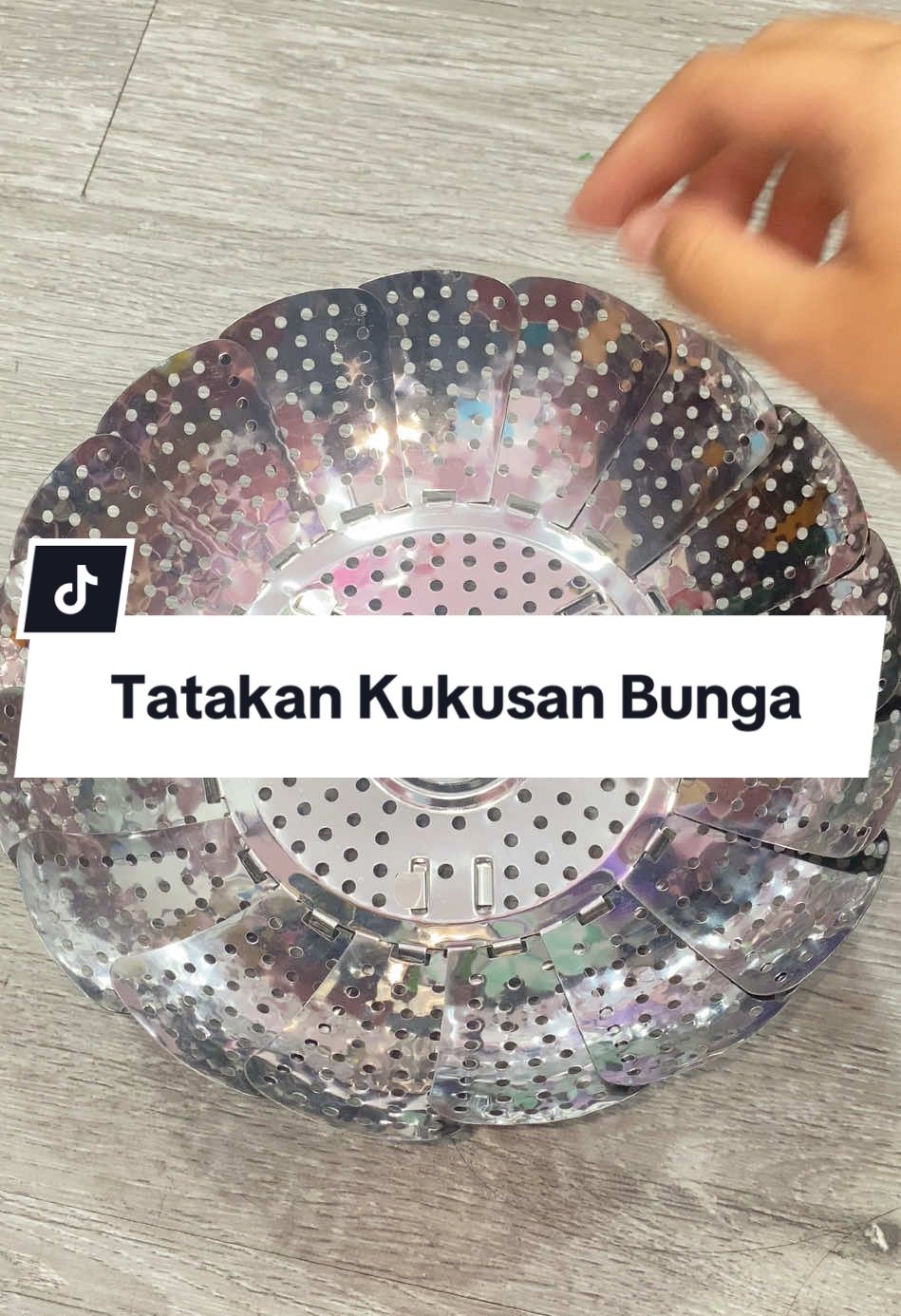 Readystock guyss😍🫶🏻#modernshopstyle #fyppppppppppppppppppppppp #mss #fypシ゚viral #murcebangetloh😍😍 #joinlivestreaming #tatakankukusanstainless #tatakankukusanpanci #kukusanbunga 
