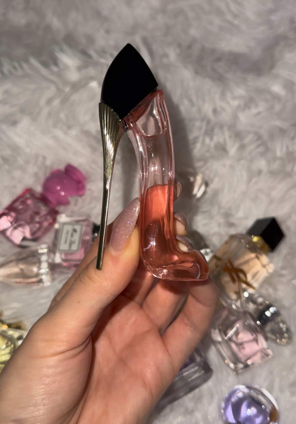 Пополнение в мою мини коллекцию 🥰 #miniperfumes 