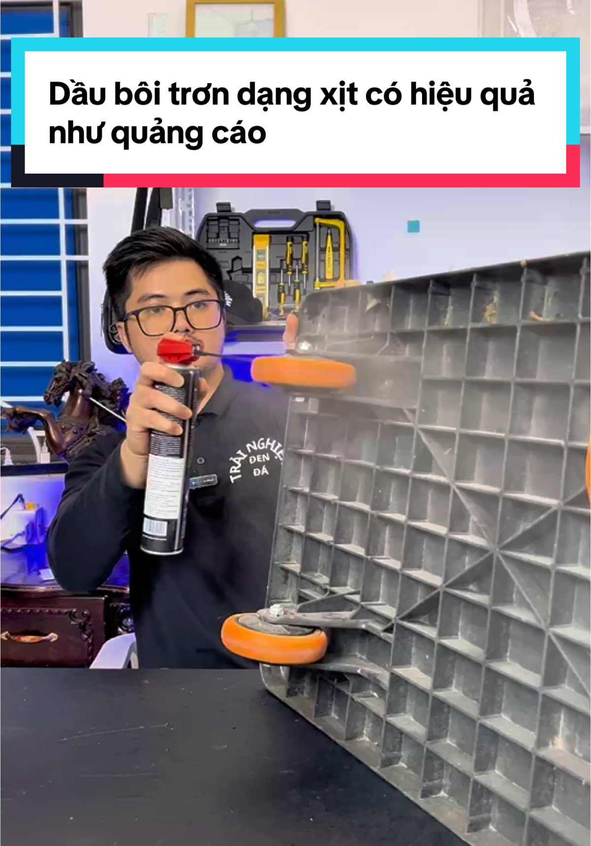 Bình xịt dầu bôi trơn có thực sự chất lượng như quảng cáo #xitboitron #dauboitron #dauboitronxich #dauboitronokhoa 