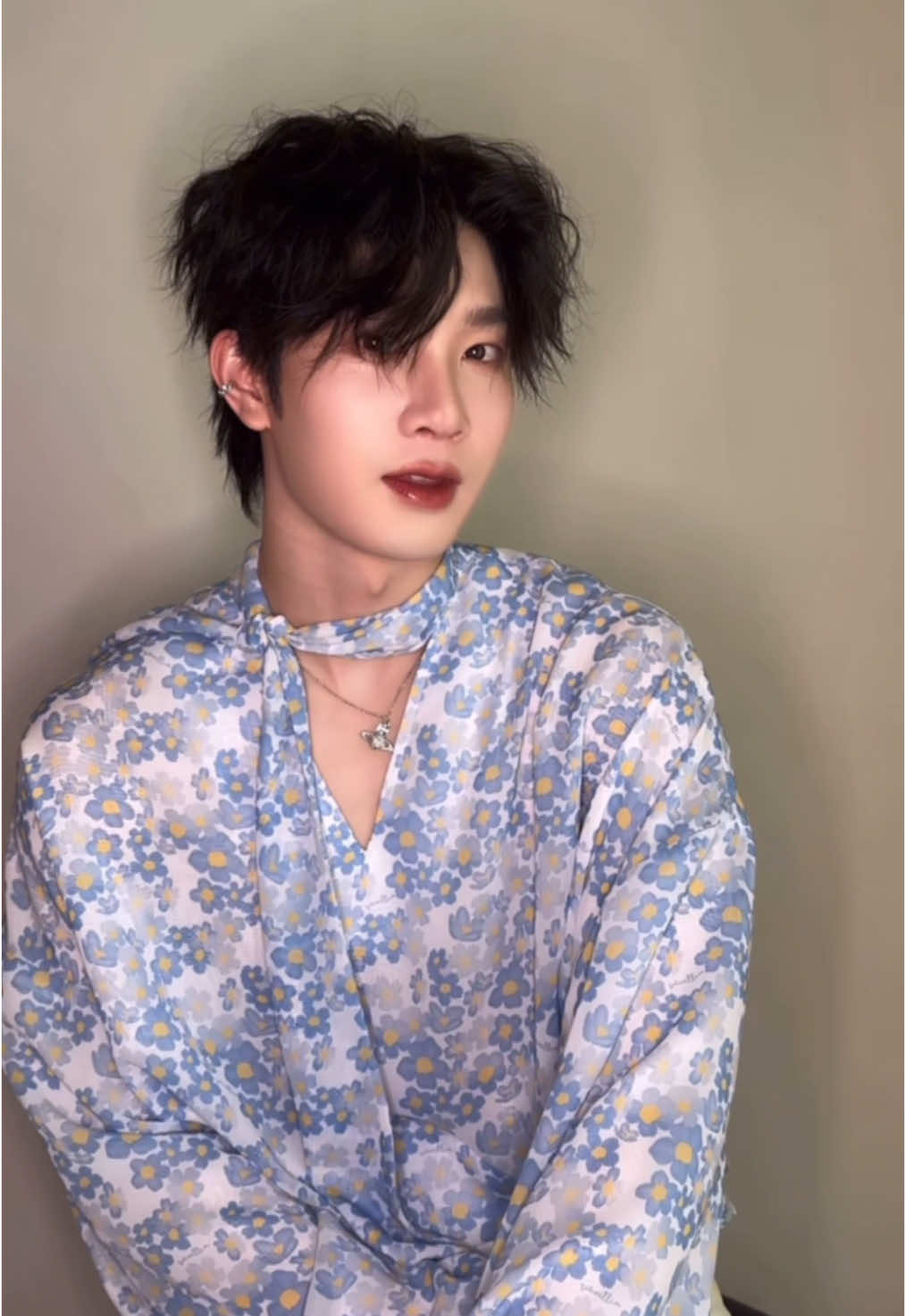 คนสวยขาหนิ (#mynameis_yim #myalienz #yimparinyakorn #ยิมปริญญากรณ์ #fyp #อย่าปิดการมองเห็น )
