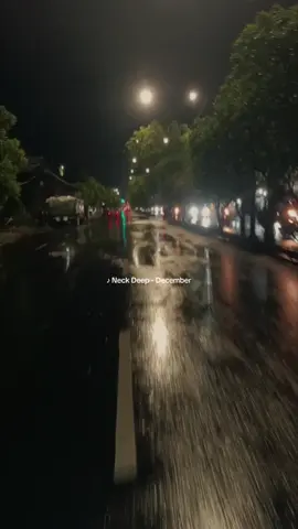 December - neckdeep #december #neckdeep #surabaya #fypage #storytime #storywa #storywhatsapp #story 