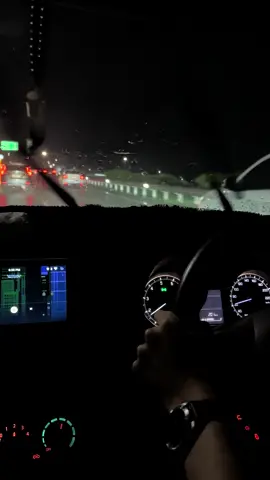 ⛈️⛈️ #rain #rainvibes #nightdrive #pov #driving #fyp 