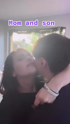 Il mio uomo per sempre 🤍 @marco_colombo0 #mammaefiglio #mom #son