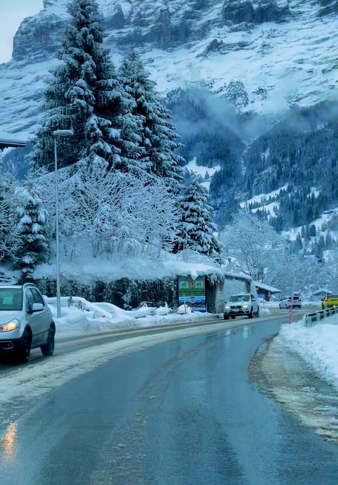 SWITZERLAND IS SO BEAUTIFUL🇨🇭#switzerland #swissroads #switzerlandnature #roadtrip #verliebtindieschweiz #swissbeautiful #sisiswiss #swiss 