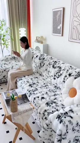 Slipcover KAS 👉Link in bio📣shop stylish sofa slipcovers, sofa throw blanket, chair covers and more #SlipcoverKAS  #sofathrowcovers #homedecor #furnitureprotector #couchcover 